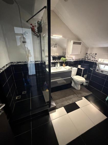 Casa S/P+1+M , 166 mp, teren 190 mp, zona Consul