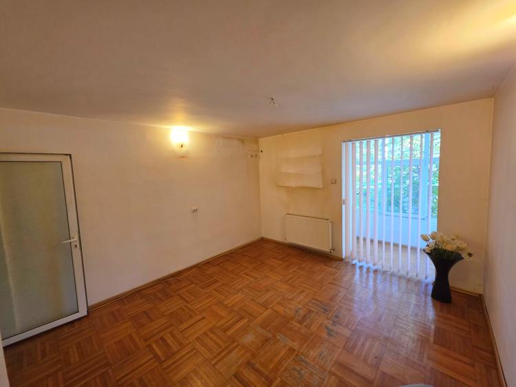 Apartament central str. Arcu etaj1