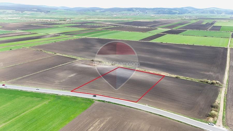 Comision 0% | Teren extravilan arabil 10.000 mp | Feldioara - 2