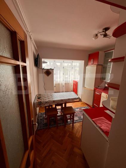 Apartament 2 camere, 42.50 mp, decomandat, zona Burdujeni