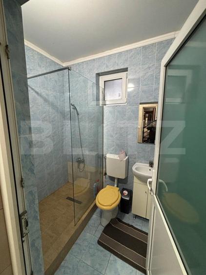 Casa cu 5 camere, 550 mp, teren de 800 mp, zona Salcea