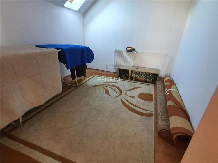 FREIDORF, CASA DECOMANDATA CU 7 CAMERE, 5 DORMITOARE, 3 BAI, BUCATARIE INCHISA S - 11