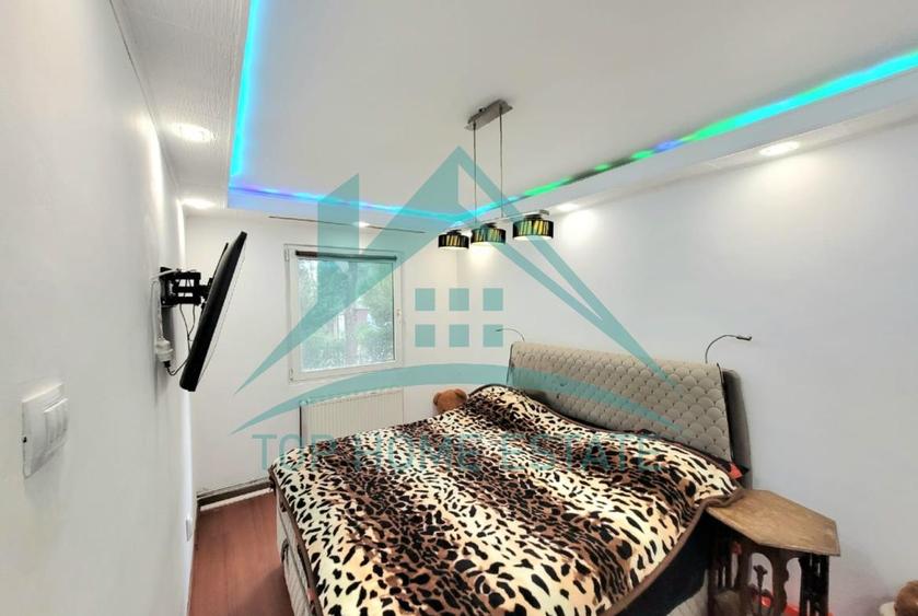 Apartament cu 4 camere, str. Poet Grigore Alexandrescu, Manastur!