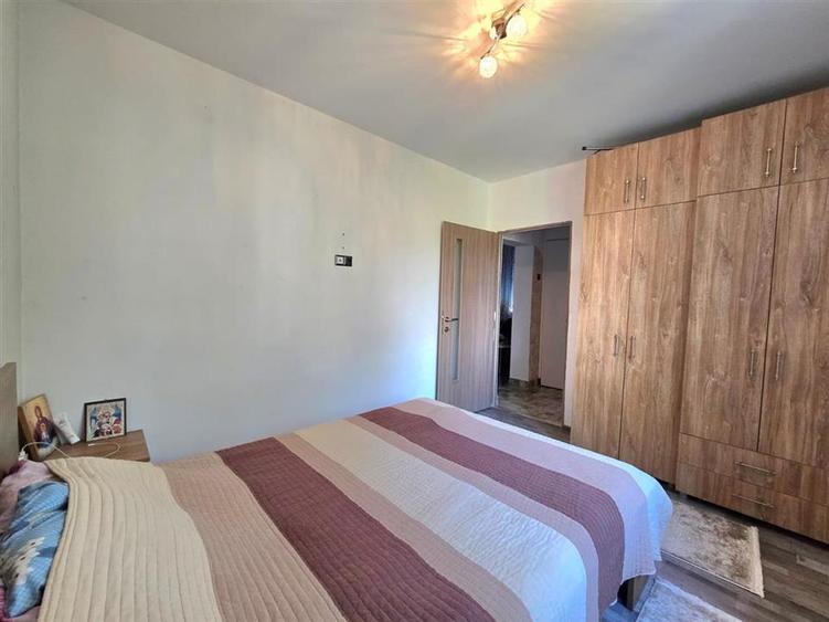 APARTAMENT 4 CAMERE | DECOMANDAT | ETAJ 2 | ROGERIUS | ORADEA