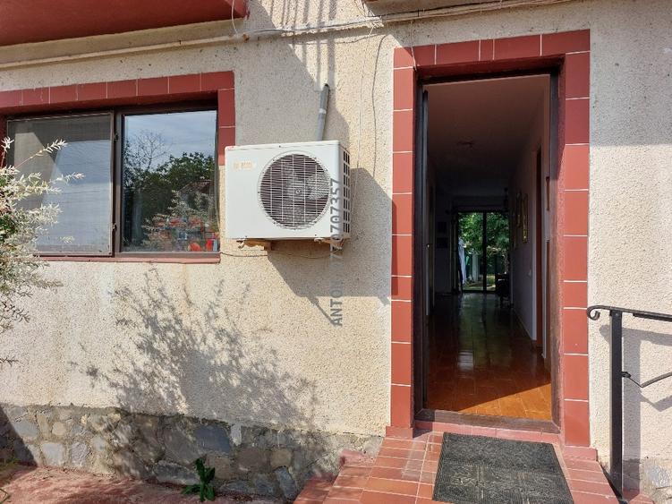Vila deosebita in Crevedia, cu curte de 600mp, in zona linistita