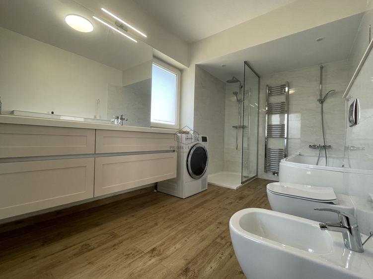 PENTHOUSE SUPERB CU 4 CAMERE LA INCHIRIERE LANGA PARCUL HERATSRAU