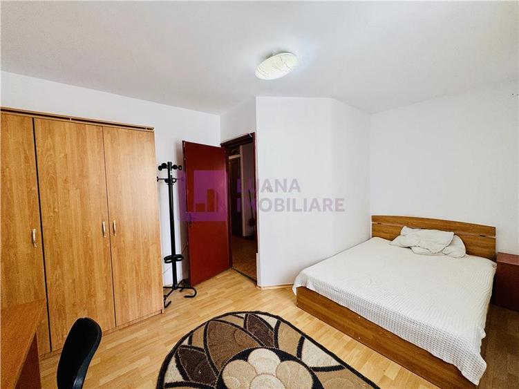 Apartament cu 2 camere de vanzare | Terezian | decomandat | etaj 3
