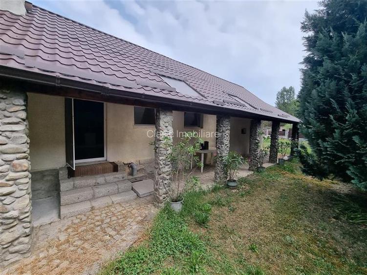 Vanzare casa individuala 5 camere si teren de 1500 mp in Valea Draganului - 11