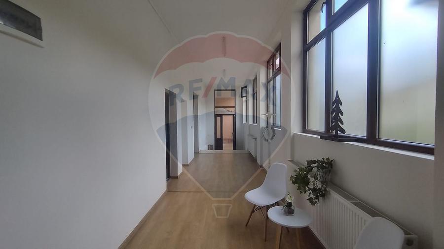 De închiriat spațiu comercial/office – 21 mp, Șimleu Silvaniei