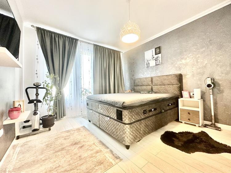 Duplex cu 3 camere - Teren 414 mp - Curte amenajata - Mosnita