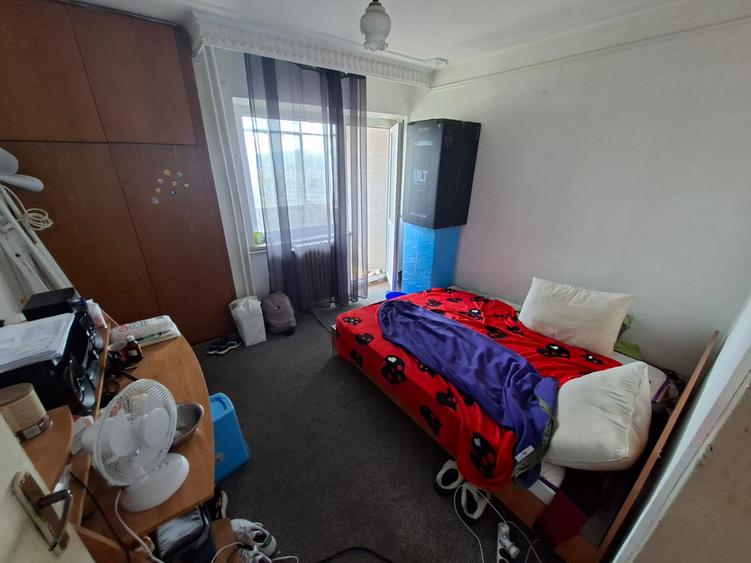 Apartament cu 2 camere decomandat, etaj intermediar, zona Bd. Independentei
