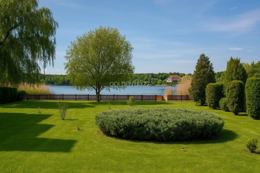Vilă superbă pe malul lacului Snagov - 28 m deschidere la lac - 1
