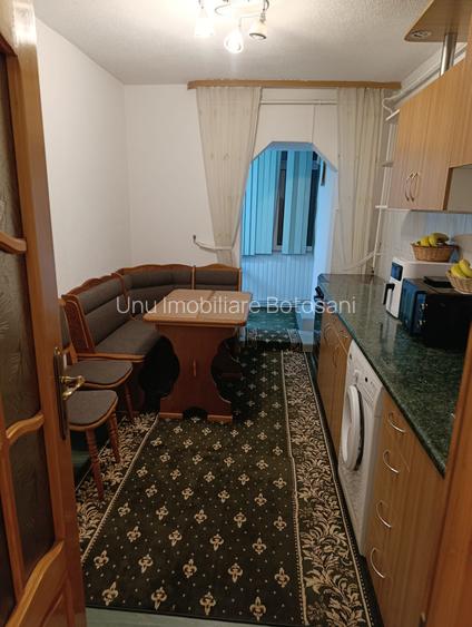 Apartament cu 3 camere decomandat – Botoșani | Etaj 2 Piata mare - 88.000 € Neg - 7