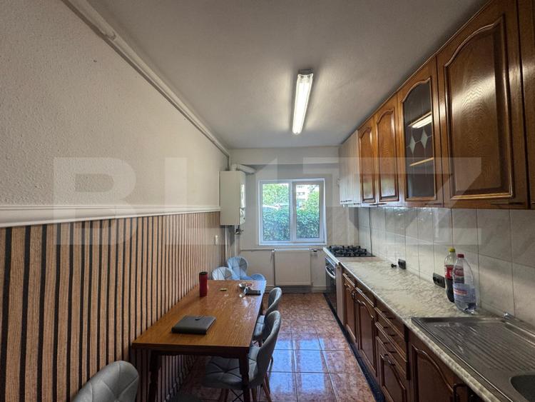 Apartament spațios de 108 mp, 4 camere decomandate, cartier Marasti