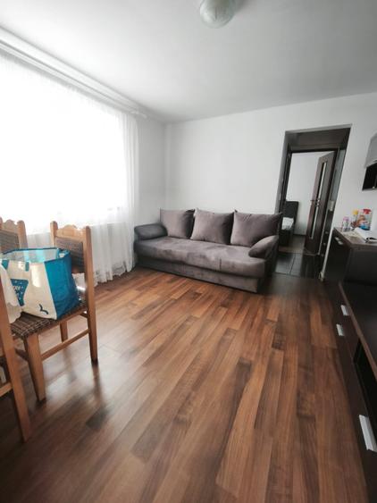 Apartament de inchiriat cu 2 camere, parter, zona Hurmuzachi, Radauti