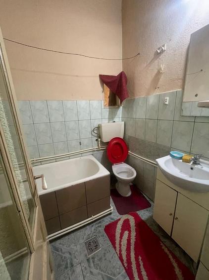 Apartament situat la casa de inchiriat cu 2 camere in Alba Iulia