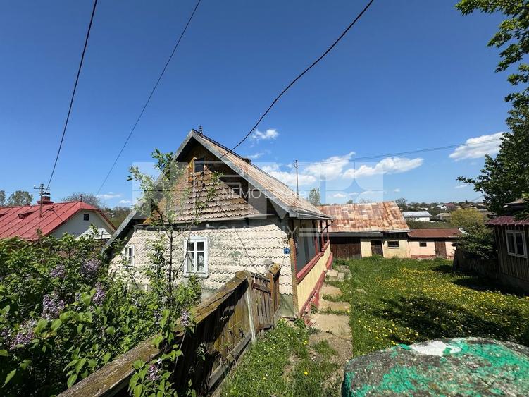 De Vanzare Casa\Teren | Mihoveni, Suceava | 49.000€ | 15 ari - 2