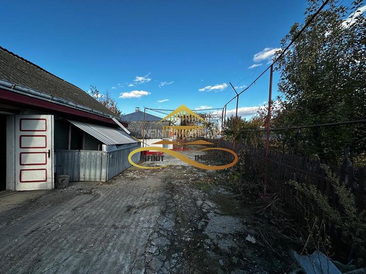 Casa batraneasca din caramida de vanzare si 4500 mp teren Negri Bacau - 6