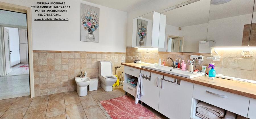 Proprietate de exceptie-Vila mobilata si utilata,plus anexa si teren,mun.P.Neamt - 9