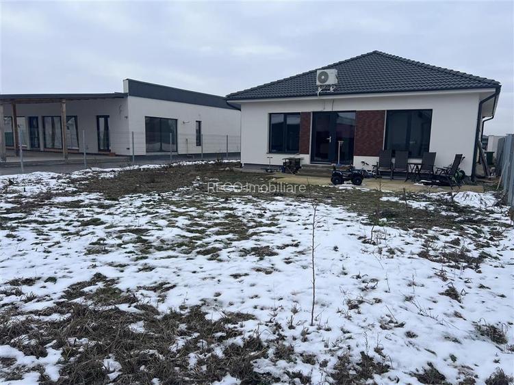 RECO Casa 3 camere Santandrei de închiriat - 21