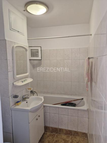 Garsoniera - Decomandata - MIhai Bravu  - 11