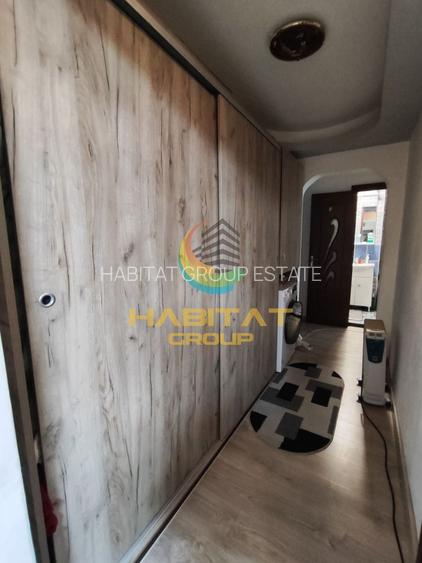 Apartament 4 camere mobilat- Sector 4 - 15