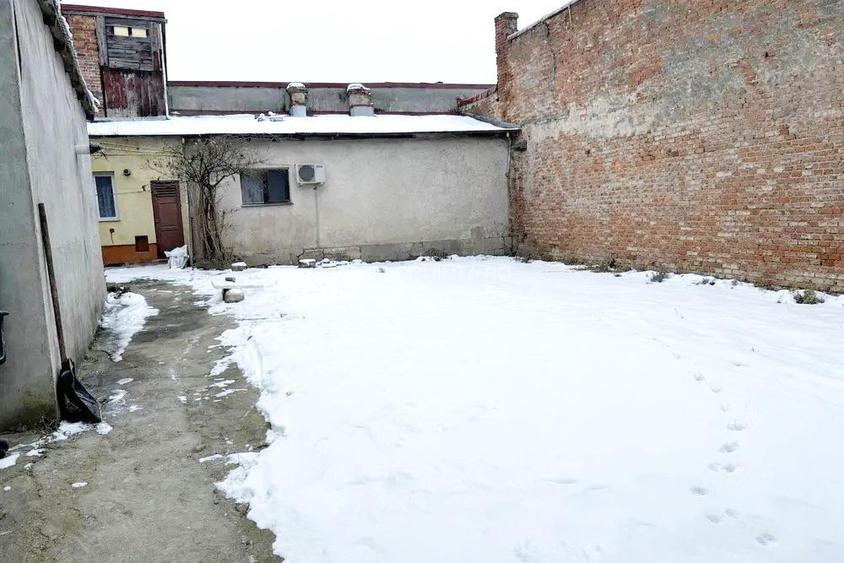 Spatiu comercial| Stefan Cel Mare| Curte 100mp - 3