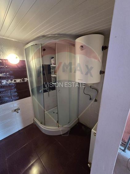 Casă / Vilă cu 6 camere de vânzare - 7