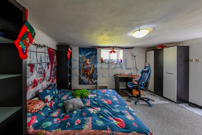 Casa familiala zona centrala Turda cu 8 camere,de vanzare,comision 0% - 9