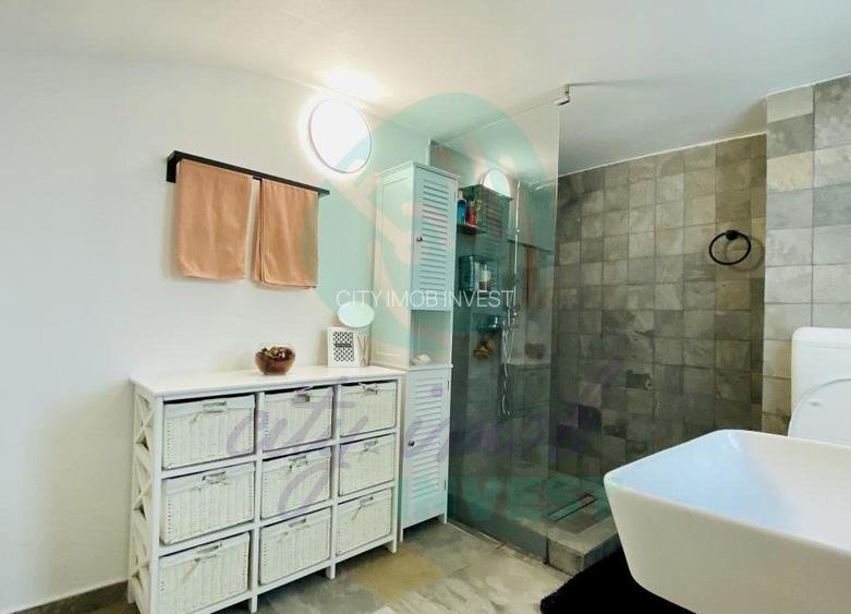 Casa cocheta cu gradina - 15