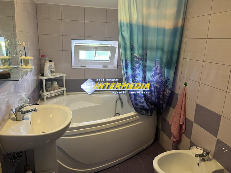 Casa de vanzar in Cetate Alba Iulia cu toate utilitatile - 14