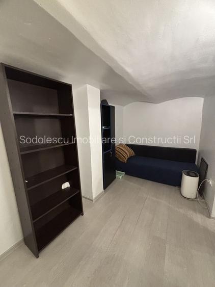 Apartament 2 camere,curte comuna/4 proprietari - 4