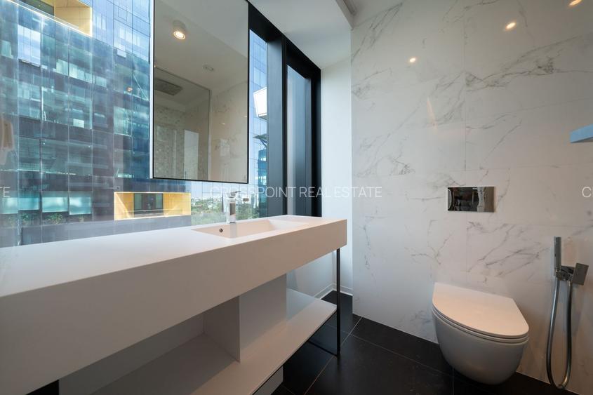 One Mircea Eliade, 3 camere cu vedere spre lac. - 11