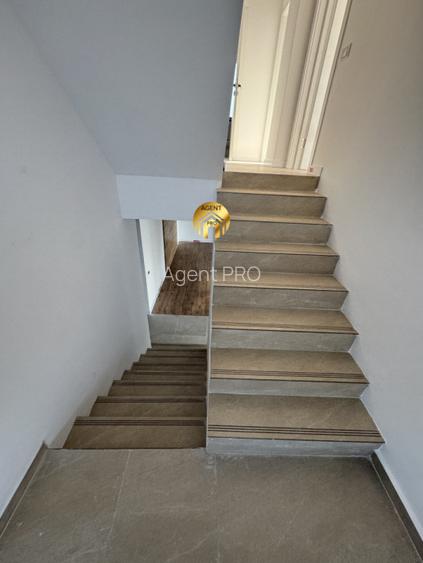 Vila Individuala Spatioasa P+1+M - 413mp teren - Aproape de DN1 - 12