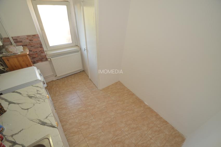 Apartament cu 2 camere cu centrala proprie - 11