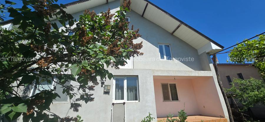 Vânzare proprietate - Casă spațioasă cu teren generos în Bilciurești Dâmbovița - 13