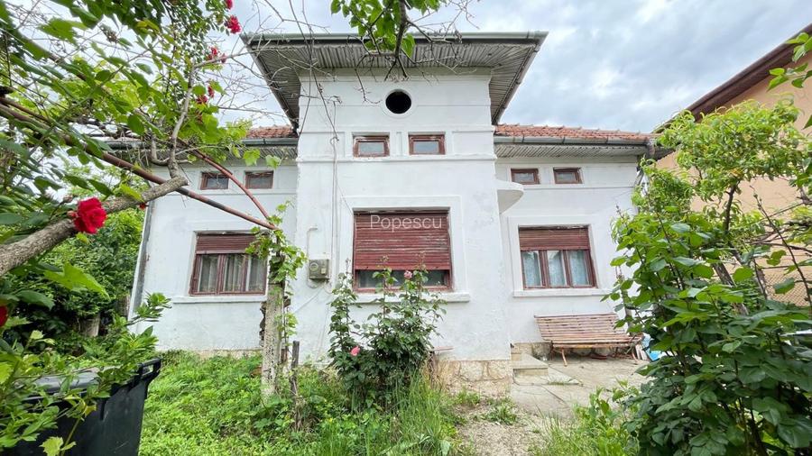 Proprietar vand casa  in  zona centrala a  orasului - 3