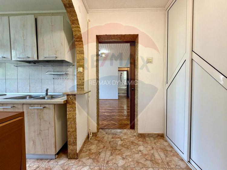 Apartament cu 2 camere și 2 balcoane de închiriat - zona Podgoria - 9