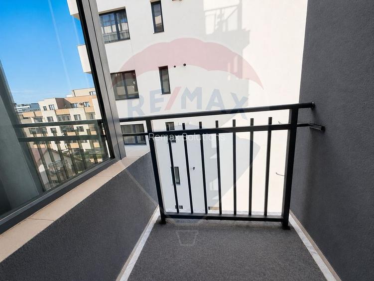 Apartament cu 3 camere de vanzare in zona Campus Tomis Nord Constanta - 12