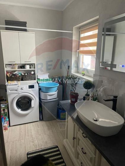 Casă de vânzare Rădăuți - 2