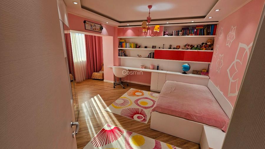 De vanzare apartament 4 camere, Inel 2 - 11