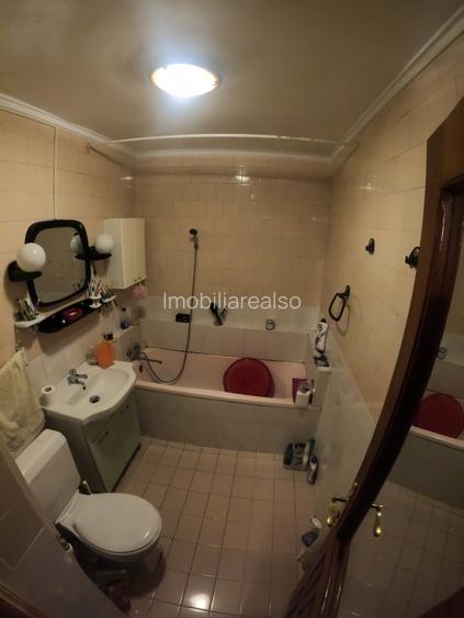 Apartament de 3 camere, 73 mp decomandat la parter inalt - 4