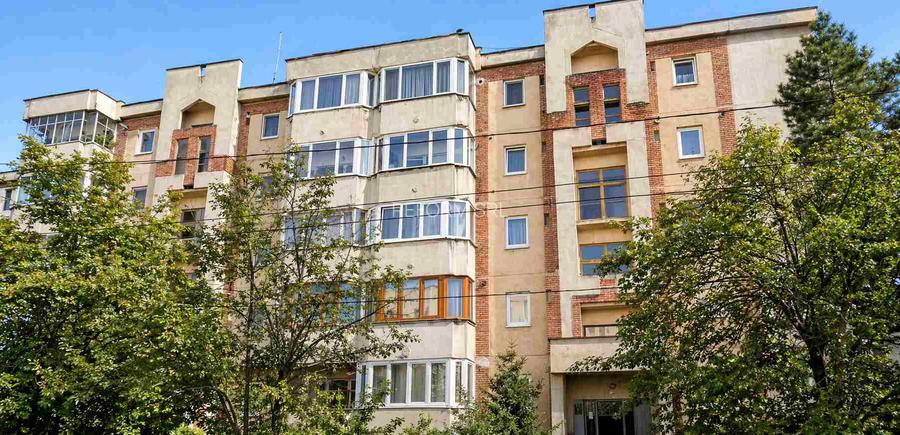 Apartament 4 camere de vânzare – Bulevardul Nicolae Titulescu - 10