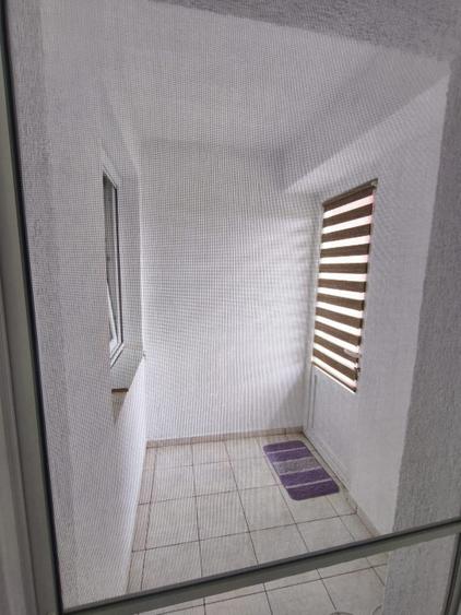 Microapartament, etaj 2, zona ultracentrala, bloc nou, Radauti