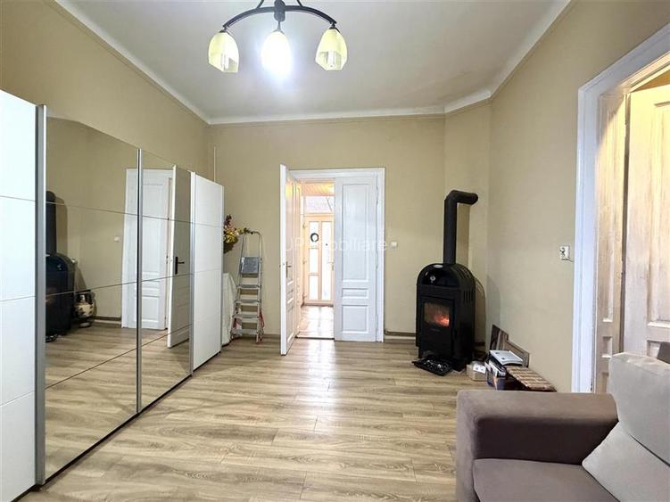 APARTAMENT CU 2 CAMERE | DE VANZARE | ULTRACENTRAL | ORADEA - 3