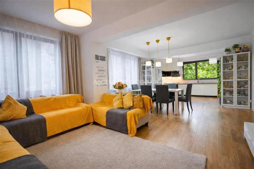 FILM&3D! Resedinta notabila, in pretiosul areal:Drumul Poienii,Centru Istoric Me - 3