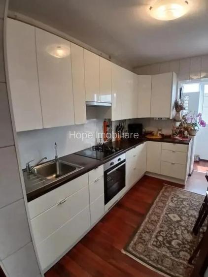 Soseaua Oltenitei-Aleea Tomesti-Apartament 4 camere - 2