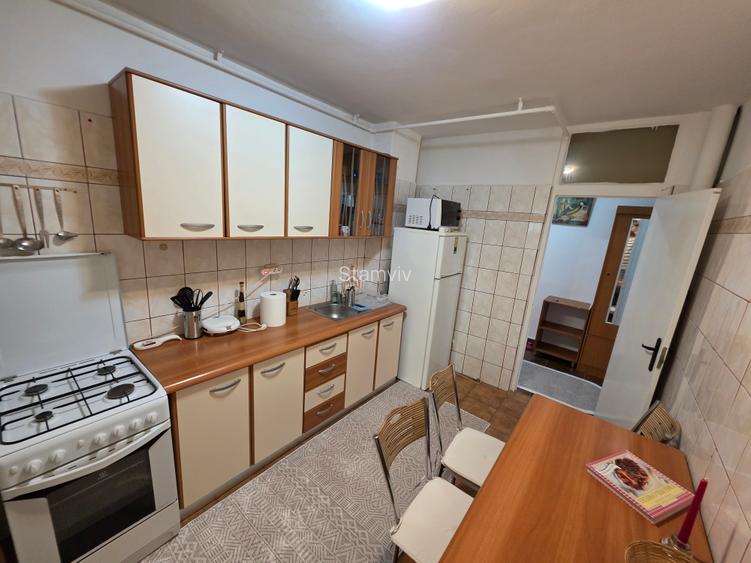 Apartament cu 3 camere de inchiriat in zona Colentina - 4