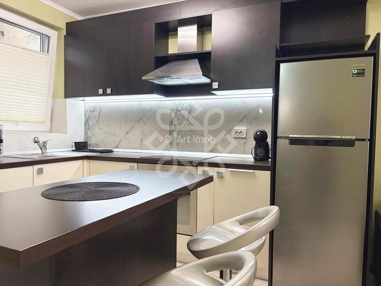 Apartament ultracentral de inchiriat, pietonala Republicii - 9