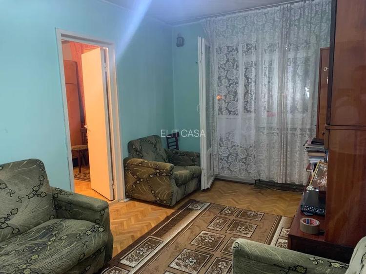 Apartament cu 2 camere, etaj 1/4, zona Alexandru cel Bun - 2